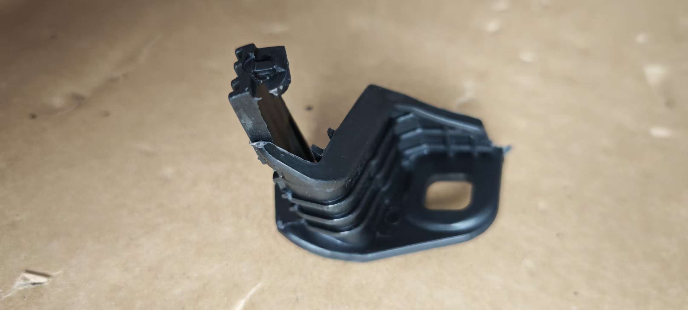Passar till Bmw F35 STR&Aring;LKAMPANEL L 51647285597 R 51647285598