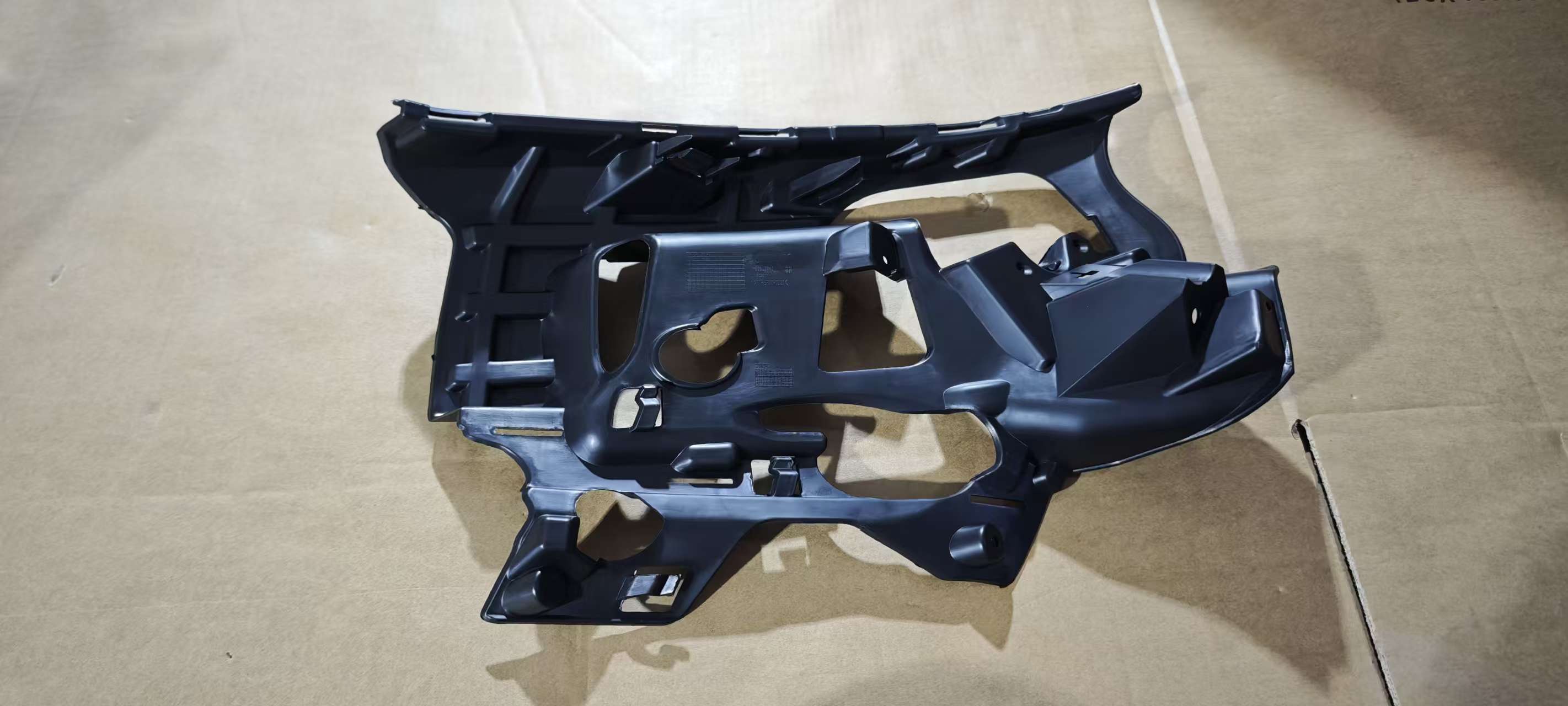Geschikt voor Volvo S60L koplamppaneel L 31323840 R 31323841